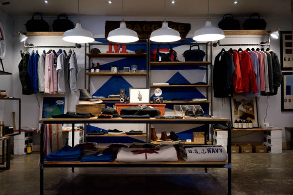 Can You Showcase a Large Bunch of Accessories With A Uniform Look?